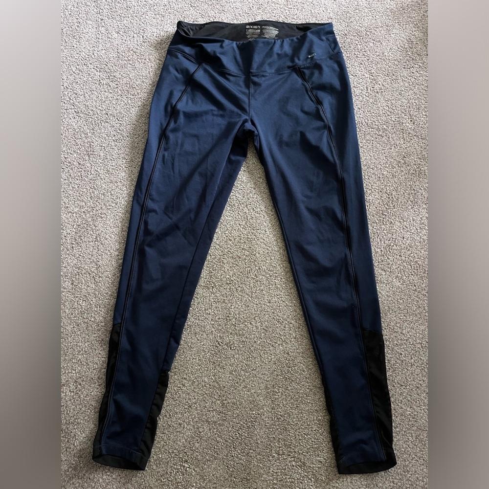 Medium dark blue 2xist tights